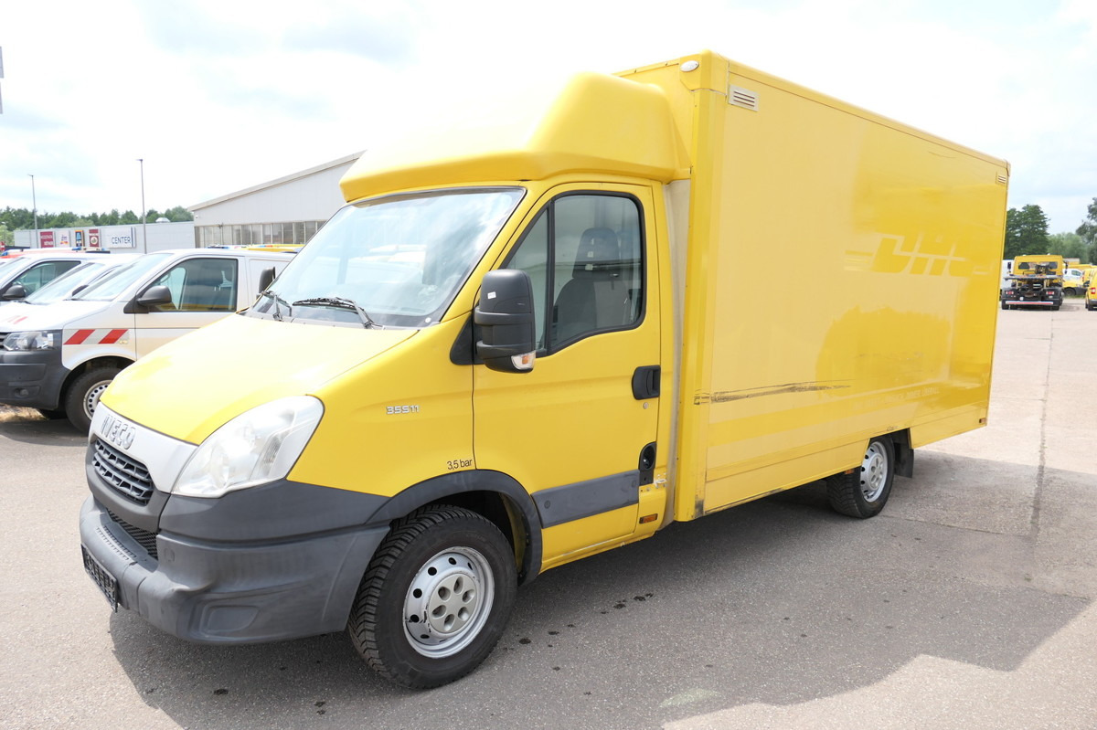 IVECO Daily 35 S11 C30C AUTOMATIK KAMERA MAXI KAMERA R - Фургон з закритим кузовом: фото 2 IVECO Daily 35 S11 C30C AUTOMATIK KAMERA MAXI KAMERA R - Фургон з закритим кузовом: фото 2