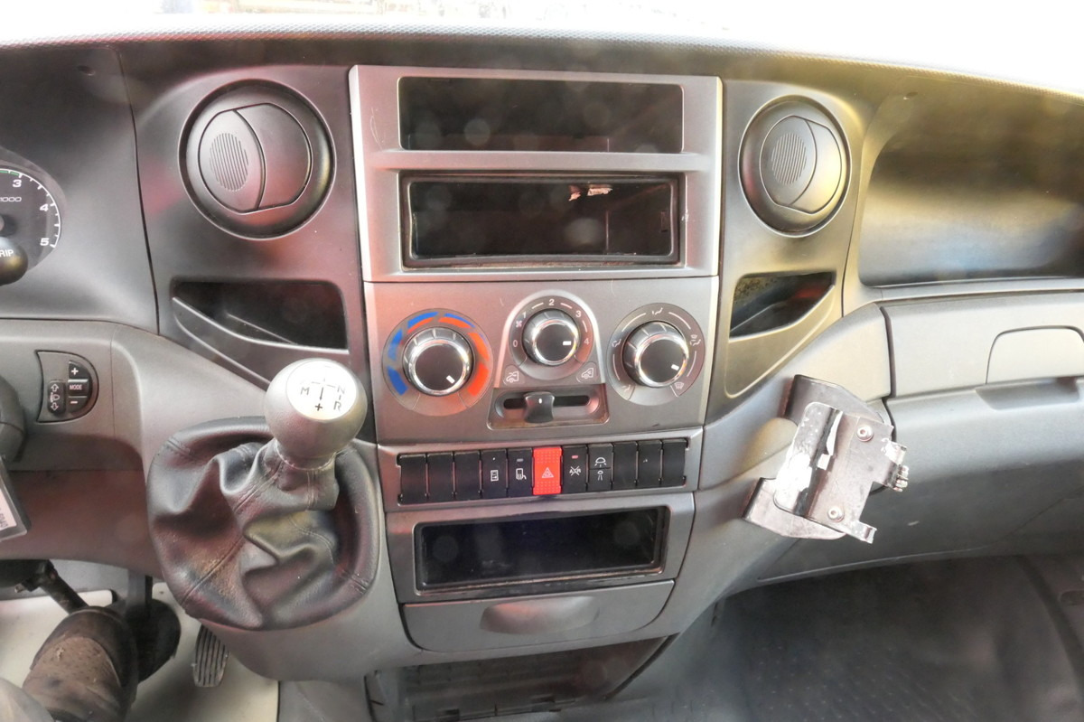 Фургон з закритим кузовом IVECO Daily 35 S11 C30C AUTOMATIK KAMERA MAXI KAMERA R: фото 10