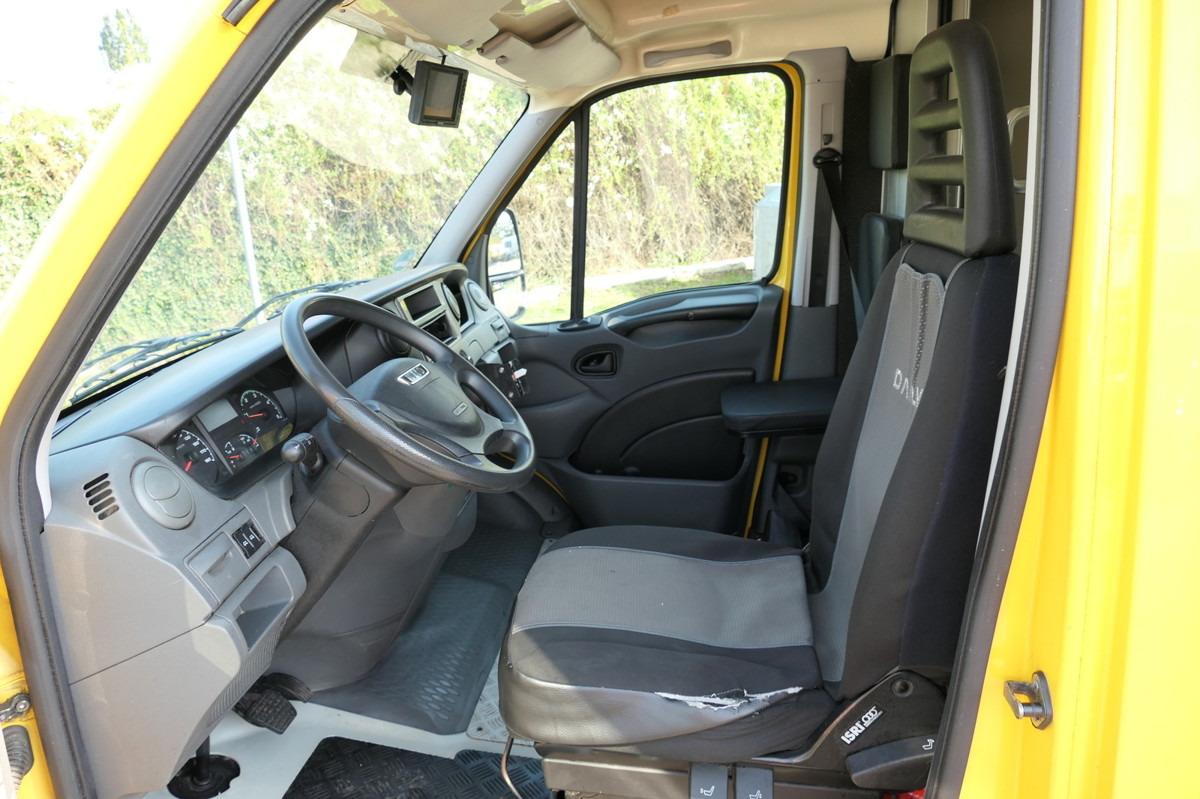 Фургон з закритим кузовом IVECO Daily 35 S11 C30C AUTOMATIK KAMERA MAXI Regale L: фото 9