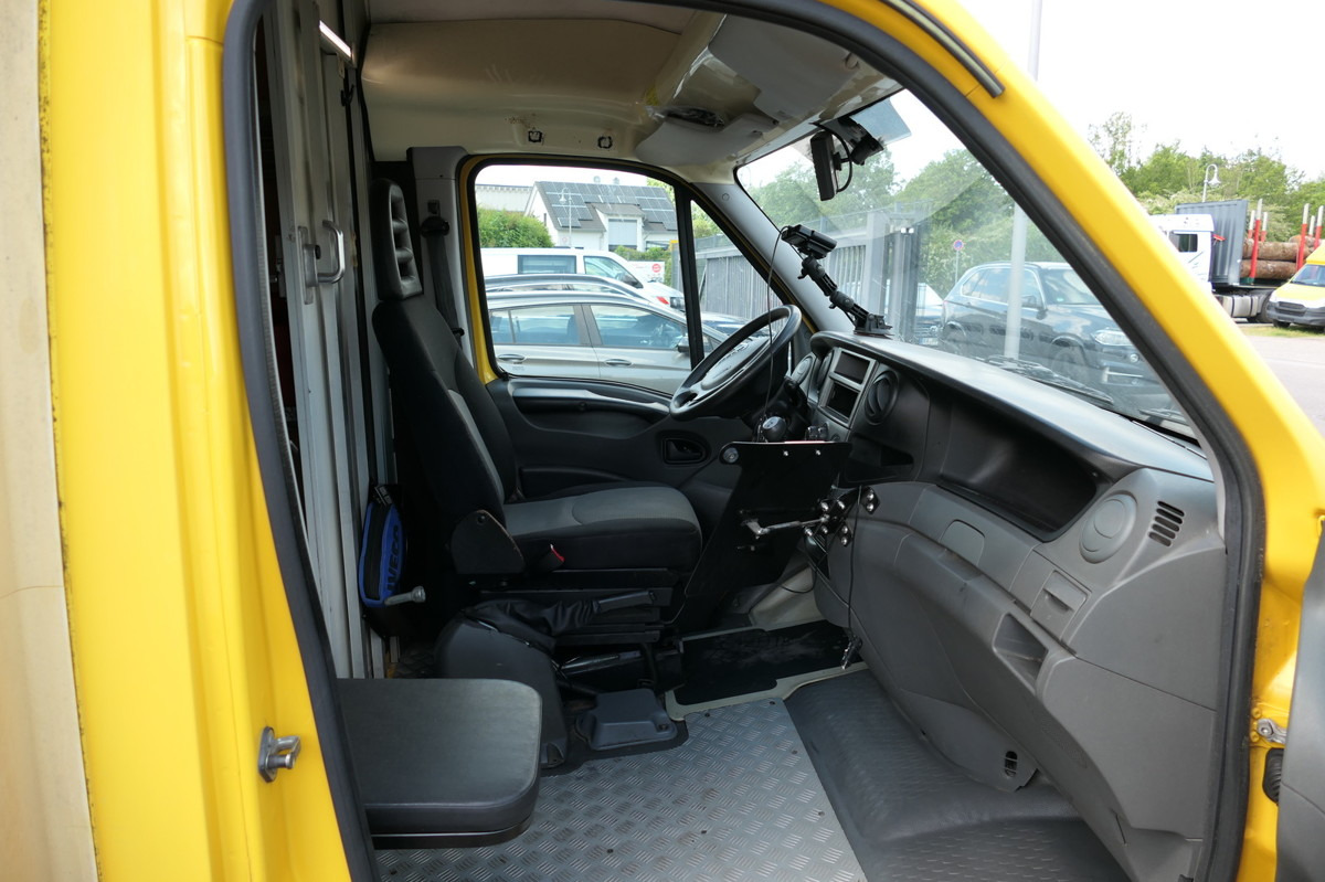 IVECO Daily 35 S11 C30C AUTOMATIK KAMERA MAXI Regale L - Фургон з закритим кузовом: фото 5 IVECO Daily 35 S11 C30C AUTOMATIK KAMERA MAXI Regale L - Фургон з закритим кузовом: фото 5