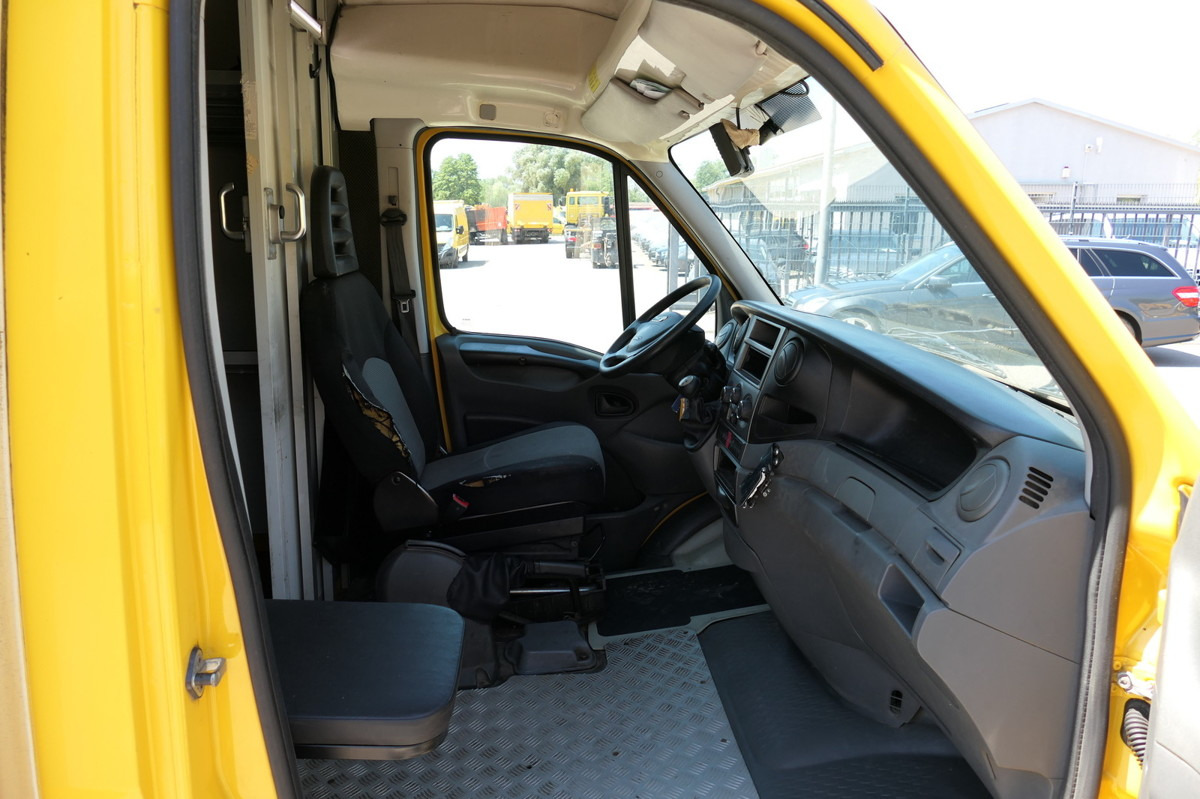 IVECO Daily 35 S11 C30C AUTOMATIK KAMERA MAXI Regale L - Фургон з закритим кузовом: фото 5 IVECO Daily 35 S11 C30C AUTOMATIK KAMERA MAXI Regale L - Фургон з закритим кузовом: фото 5
