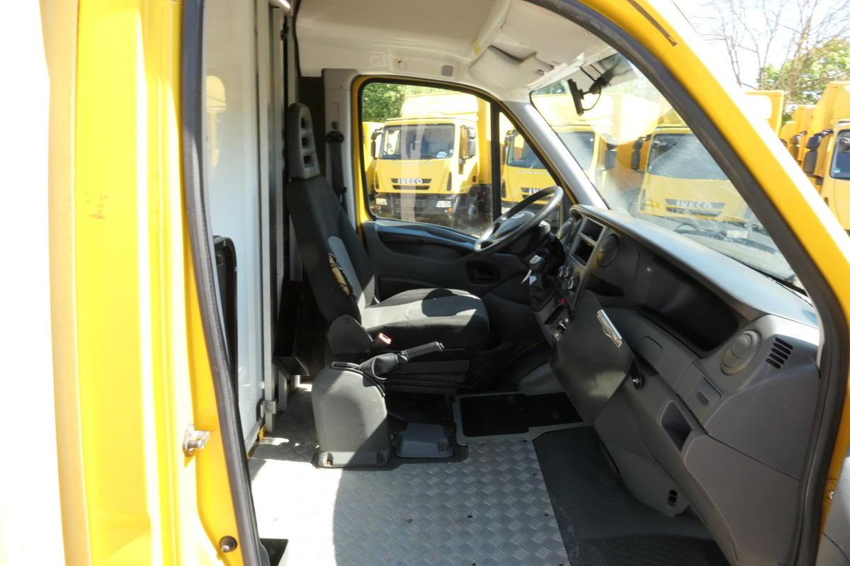 IVECO Daily 35 S11 C30C AUTOMATIK KAMERA Regale LUFT D - Фургон з закритим кузовом: фото 5 IVECO Daily 35 S11 C30C AUTOMATIK KAMERA Regale LUFT D - Фургон з закритим кузовом: фото 5