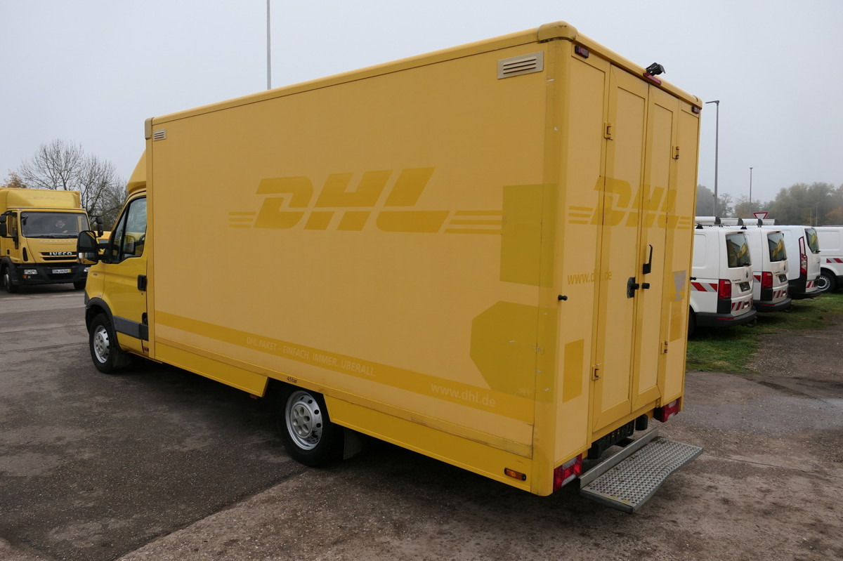 IVECO Daily 35 S11 C30C AUTOMATIK KAMERA Regale LUFT D - Фургон з закритим кузовом: фото 4 IVECO Daily 35 S11 C30C AUTOMATIK KAMERA Regale LUFT D - Фургон з закритим кузовом: фото 4