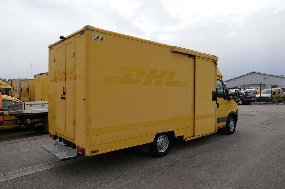 IVECO Daily 35 S11 C30C AUTOMATIK KAMERA Regale LUFT D - Фургон з закритим кузовом: фото 3 IVECO Daily 35 S11 C30C AUTOMATIK KAMERA Regale LUFT D - Фургон з закритим кузовом: фото 3