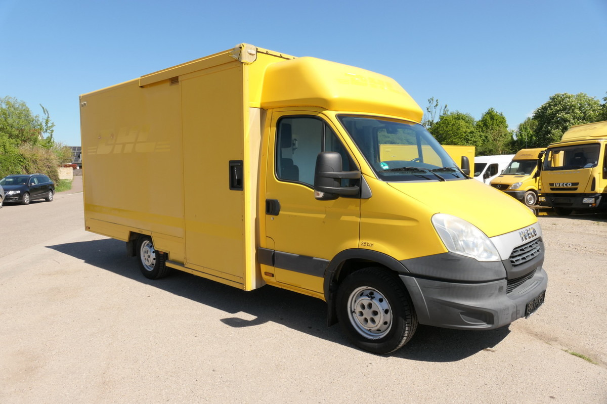 IVECO Daily 35 S11 C30C AUTOMATIK KAMERA Regale LUFT D - Фургон з закритим кузовом: фото 2 IVECO Daily 35 S11 C30C AUTOMATIK KAMERA Regale LUFT D - Фургон з закритим кузовом: фото 2