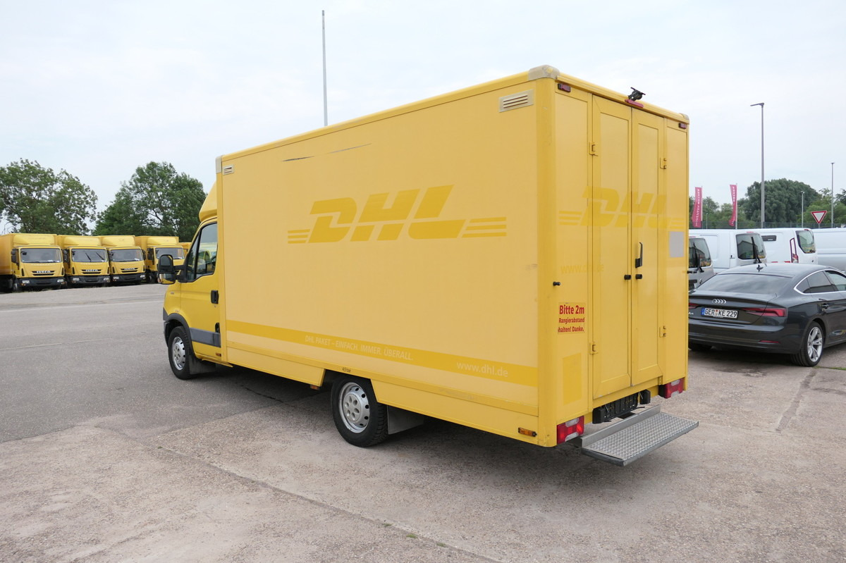 IVECO Daily 35 S11 C30C AUTOMATIK KAMERA Regale LUFT D - Фургон з закритим кузовом: фото 4 IVECO Daily 35 S11 C30C AUTOMATIK KAMERA Regale LUFT D - Фургон з закритим кузовом: фото 4