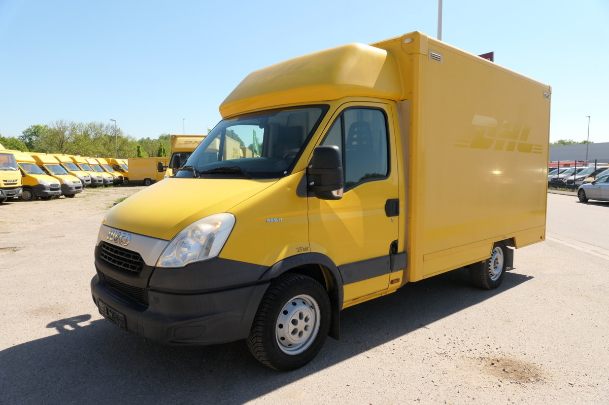 IVECO Daily 35 S11 KURZ C30C AUTOMATIK KAMERA Regale L - Фургон з закритим кузовом: фото 1 IVECO Daily 35 S11 KURZ C30C AUTOMATIK KAMERA Regale L - Фургон з закритим кузовом: фото 1