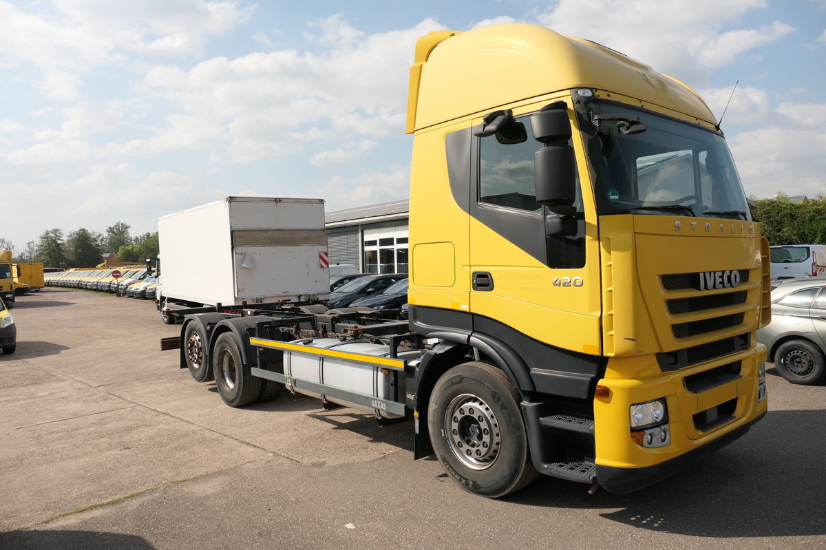 IVECO STRALIS AS 260 S42 Y/FS-CM ECO AHK Lenkachse Lif - Контейнеровоз/ Змінний кузов вантажівка: фото 4 IVECO STRALIS AS 260 S42 Y/FS-CM ECO AHK Lenkachse Lif - Контейнеровоз/ Змінний кузов вантажівка: фото 4