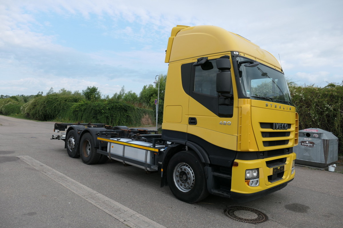 IVECO STRALIS AS 260 S42 Y/FS-CM ECO LBW AHK KLIMA INT - Контейнеровоз/ Змінний кузов вантажівка: фото 3 IVECO STRALIS AS 260 S42 Y/FS-CM ECO LBW AHK KLIMA INT - Контейнеровоз/ Змінний кузов вантажівка: фото 3
