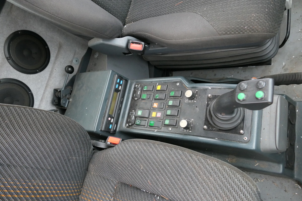 MULTICAR FUMO M30 4X4 AHK KLIMA KOMMUNALHYDRAULIK EURO 5 в лізинг MULTICAR FUMO M30 4X4 AHK KLIMA KOMMUNALHYDRAULIK EURO 5: фото 11