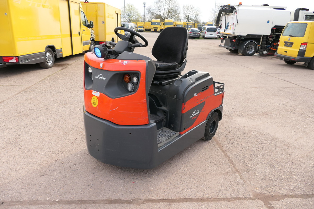 LINDE P 60 Z Schlepper Batterie 22/2019 3-Rad - Складські тягач: фото 2 LINDE P 60 Z Schlepper Batterie 22/2019 3-Rad - Складські тягач: фото 2