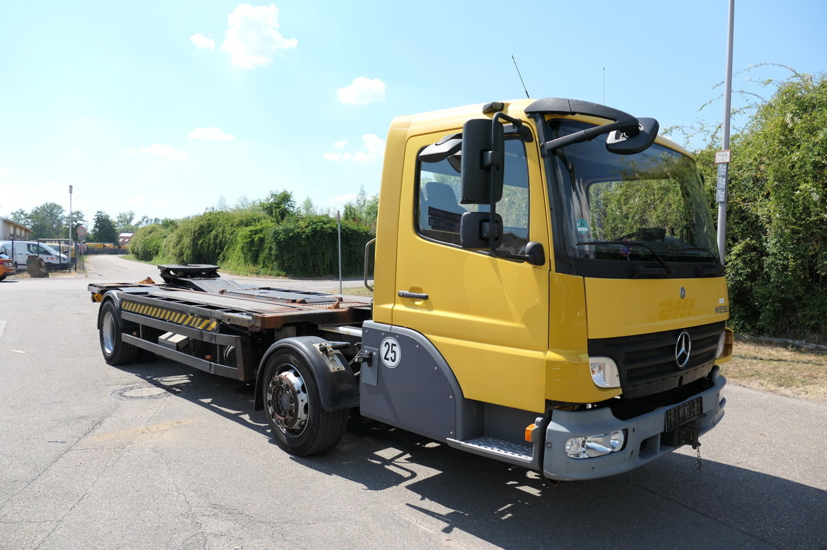 MERCEDES-BENZ KAMAG WBH 25 Wiesel Terberg Umsetzfahrz. Sattelk - Контейнеровоз/ Змінний кузов вантажівка: фото 1 MERCEDES-BENZ KAMAG WBH 25 Wiesel Terberg Umsetzfahrz. Sattelk - Контейнеровоз/ Змінний кузов вантажівка: фото 1