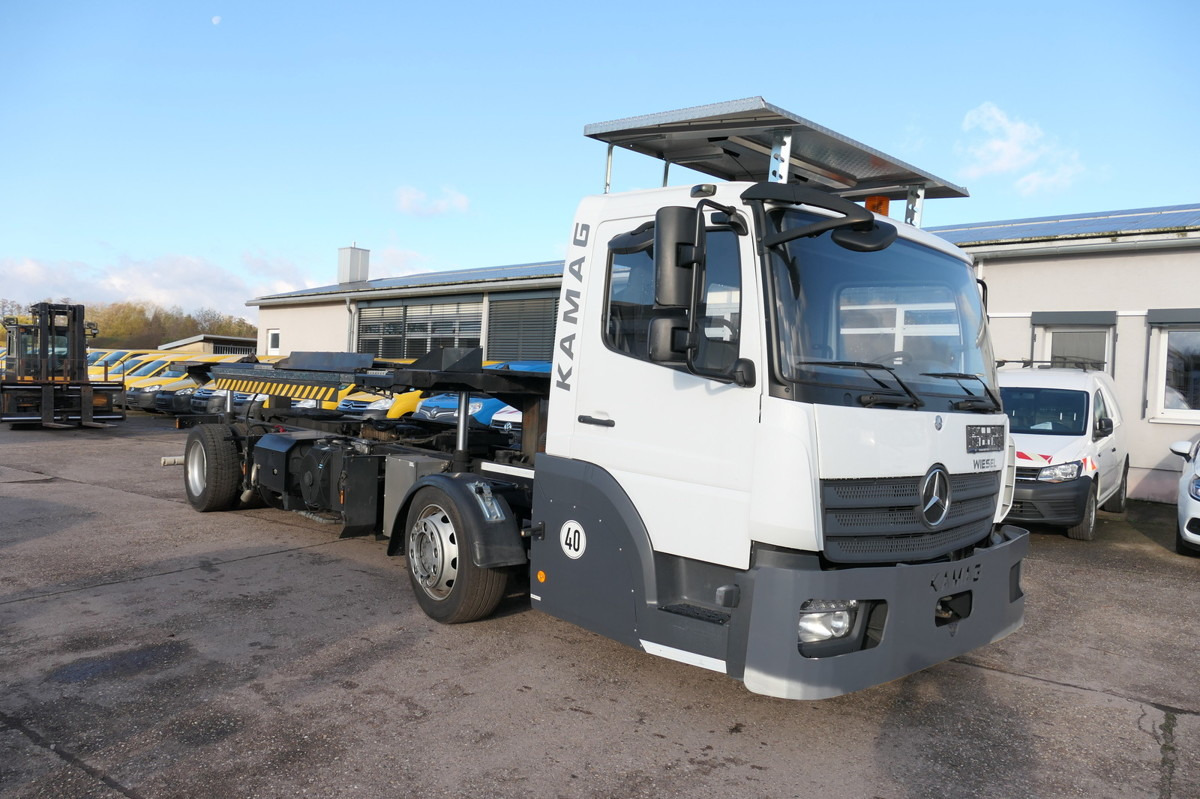 MERCEDES-BENZ Kamag Wiesel WBH 25 E4-D - Контейнеровоз/ Змінний кузов вантажівка: фото 4 MERCEDES-BENZ Kamag Wiesel WBH 25 E4-D - Контейнеровоз/ Змінний кузов вантажівка: фото 4