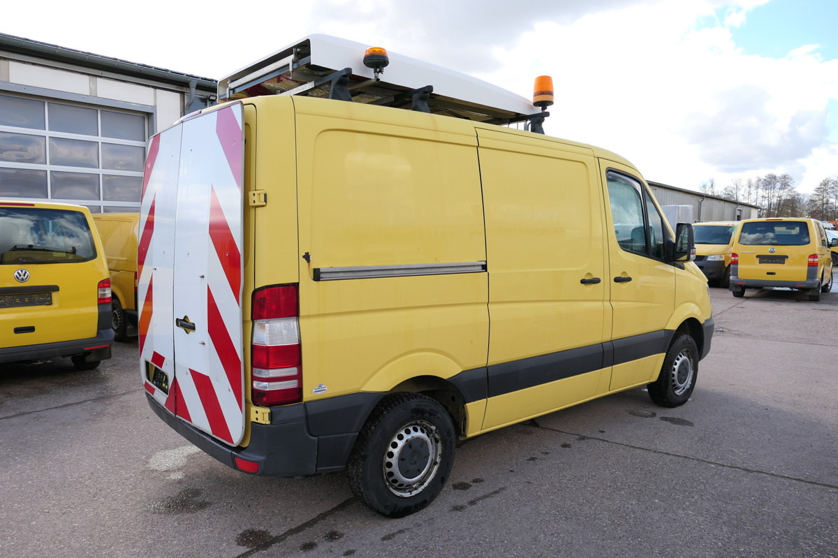 MERCEDES-BENZ Sprinter 216 CDI KLIMA - Begleitfahrzeug SCHLAFB - Легковий фургон: фото 1 MERCEDES-BENZ Sprinter 216 CDI KLIMA - Begleitfahrzeug SCHLAFB - Легковий фургон: фото 1