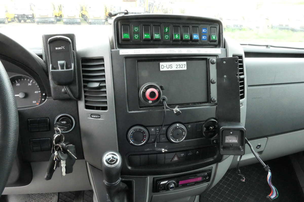 Карета швидкої допомоги MERCEDES-BENZ Sprinter 519 CDI Klima Krankenwagen: фото 20