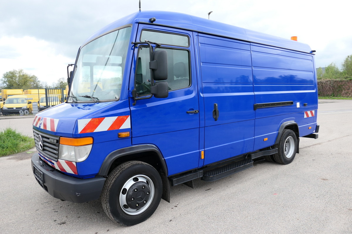 MERCEDES-BENZ Vario 816 D Kanalinspektion Kanal TV Standheizun - Асенізатори: фото 2 MERCEDES-BENZ Vario 816 D Kanalinspektion Kanal TV Standheizun - Асенізатори: фото 2