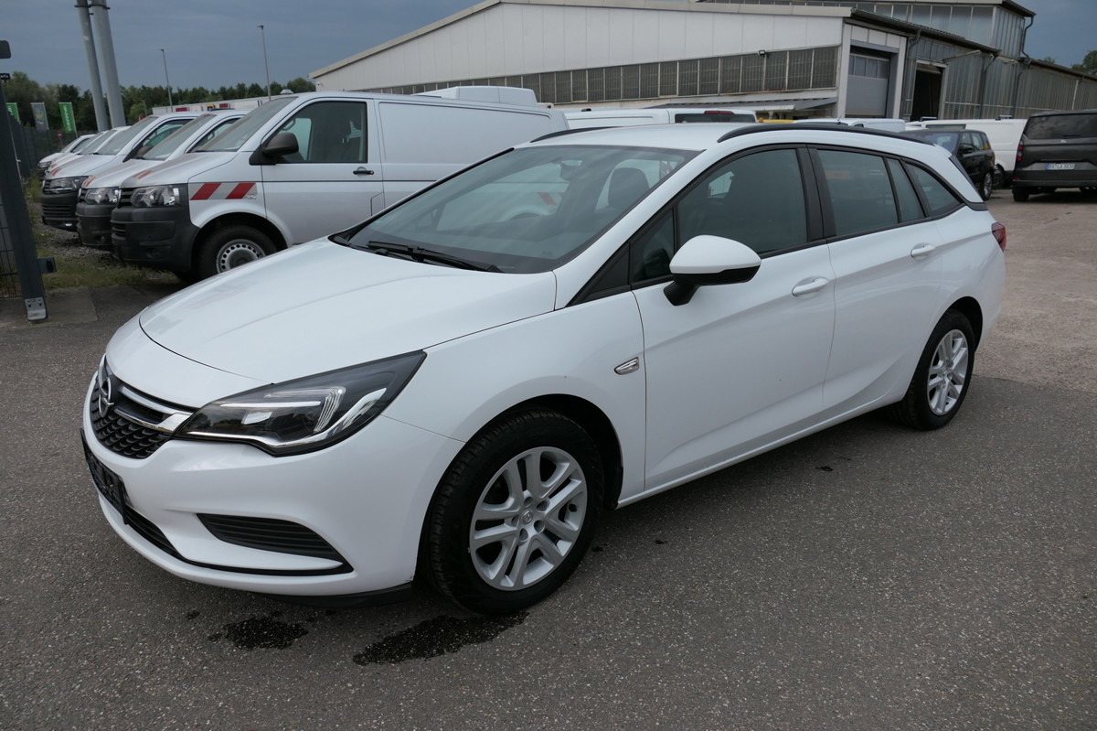 OPEL Astra K 1.6 CDTI Edition S/S KLIMA - Легковий автомобіль: фото 1 OPEL Astra K 1.6 CDTI Edition S/S KLIMA - Легковий автомобіль: фото 1