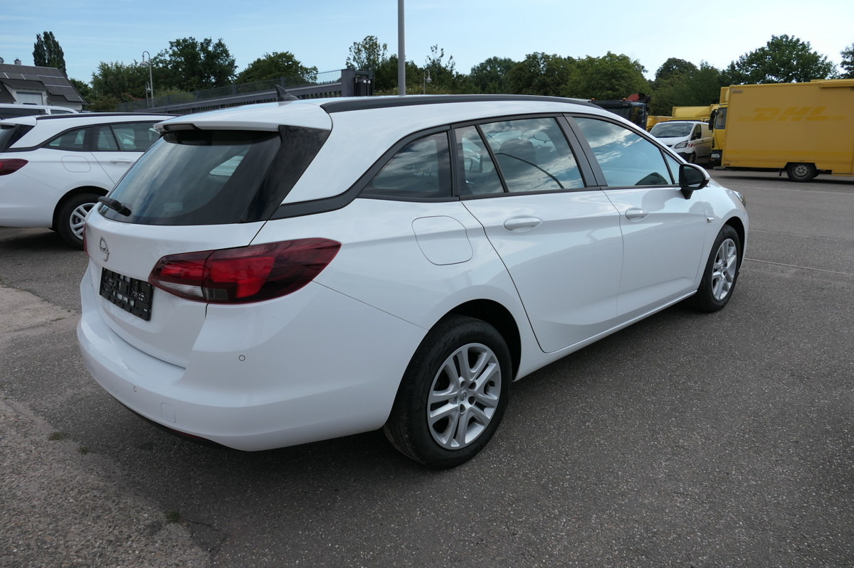 OPEL Astra K 1.6 CDTI Edition S/S KLIMA - Легковий автомобіль: фото 3 OPEL Astra K 1.6 CDTI Edition S/S KLIMA - Легковий автомобіль: фото 3