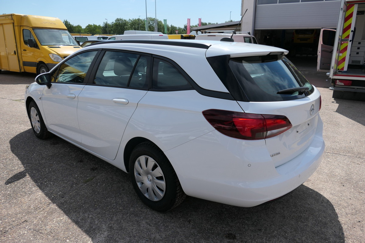OPEL Astra Sports Tourer 1.5 CDTI KLIMA - Легковий автомобіль: фото 4 OPEL Astra Sports Tourer 1.5 CDTI KLIMA - Легковий автомобіль: фото 4