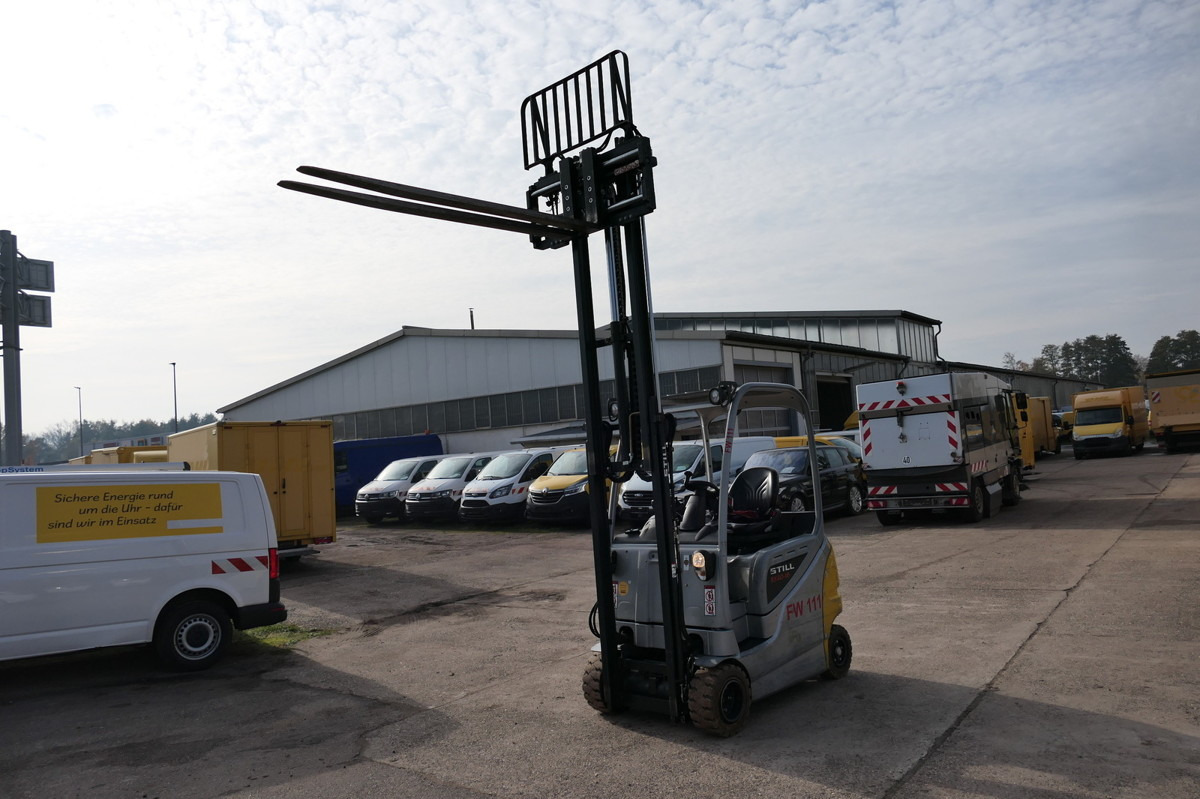 STILL RX 20-18P/H 4-RAD - Мобільний вилковий навантажувач: фото 1 STILL RX 20-18P/H 4-RAD - Мобільний вилковий навантажувач: фото 1