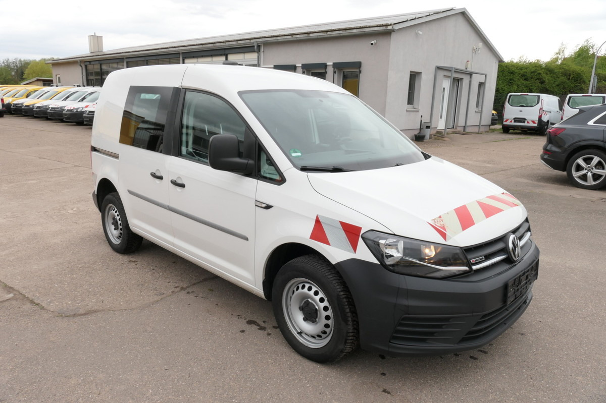 VW Caddy 2.0 TDI 4Motion Klima Werkstatteinbauten T - Легковий фургон: фото 3 VW Caddy 2.0 TDI 4Motion Klima Werkstatteinbauten T - Легковий фургон: фото 3