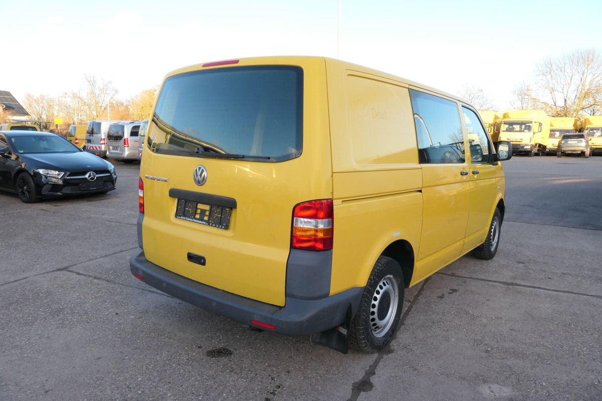VW T5 Transporter 1.9 TDI PARKTRONIK 2xSCHIEBETÜR - Легковий фургон: фото 5 VW T5 Transporter 1.9 TDI PARKTRONIK 2xSCHIEBETÜR - Легковий фургон: фото 5