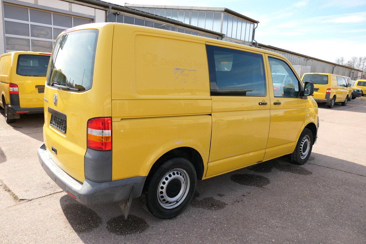 VW T5 Transporter 1.9 TDI PARKTRONIK 2xSCHIEBETÜR - Легковий фургон: фото 4 VW T5 Transporter 1.9 TDI PARKTRONIK 2xSCHIEBETÜR - Легковий фургон: фото 4