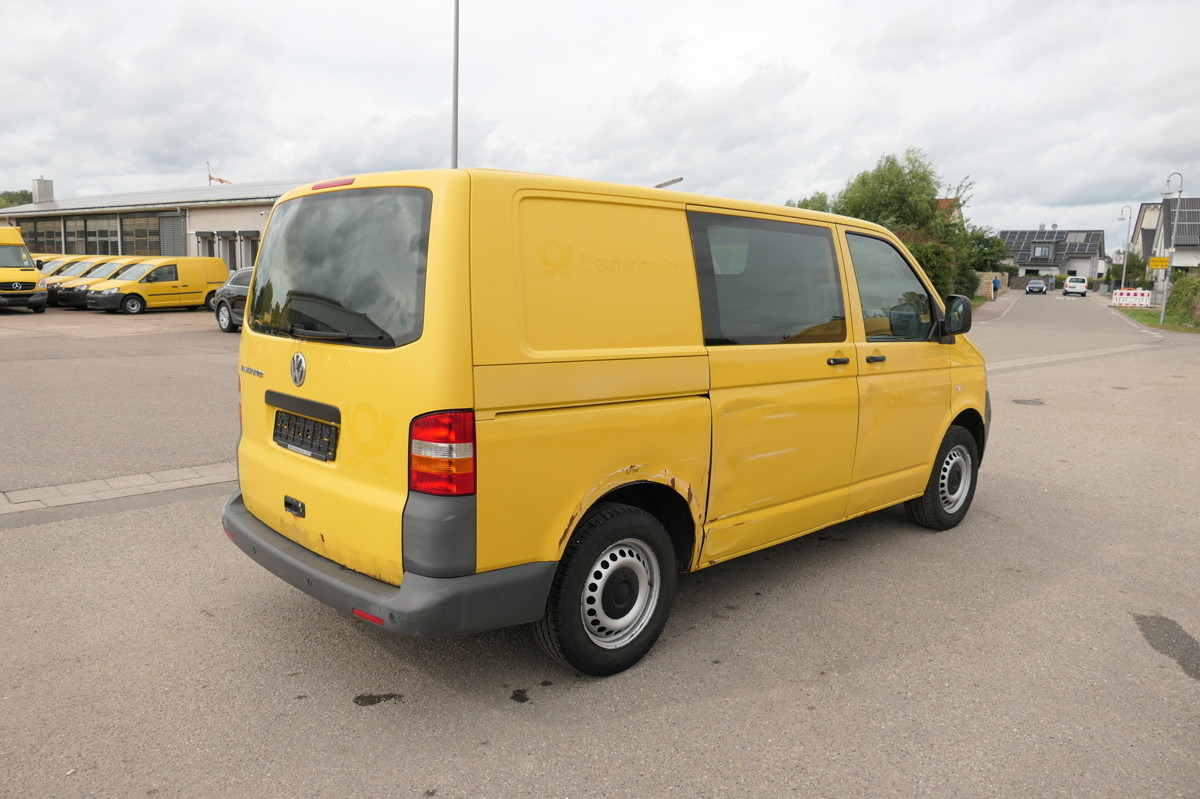 VW T5 Transporter 1.9 TDI PARKTRONIK 2xSCHIEBETÜR - Легковий фургон: фото 5 VW T5 Transporter 1.9 TDI PARKTRONIK 2xSCHIEBETÜR - Легковий фургон: фото 5