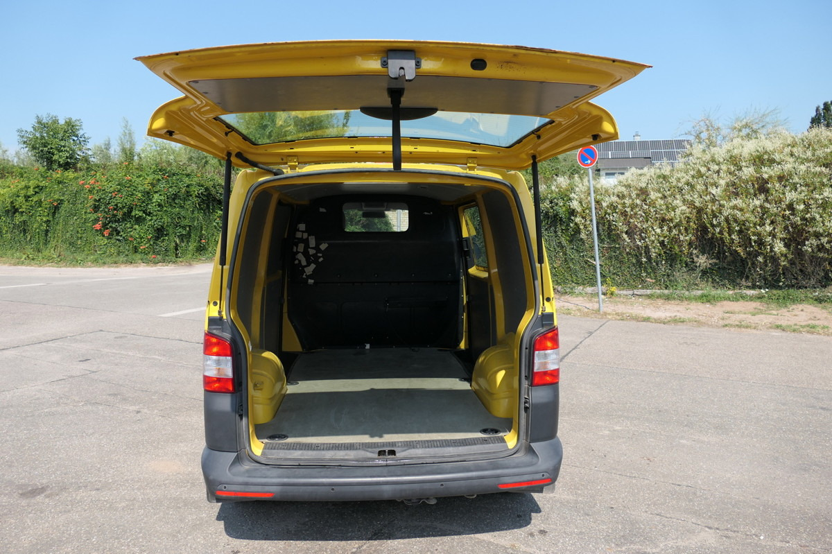 VW T5 Transporter 2.0 TDI EURO-5 CoC 2xSCHIEBETÜR P - Легковий фургон: фото 5 VW T5 Transporter 2.0 TDI EURO-5 CoC 2xSCHIEBETÜR P - Легковий фургон: фото 5