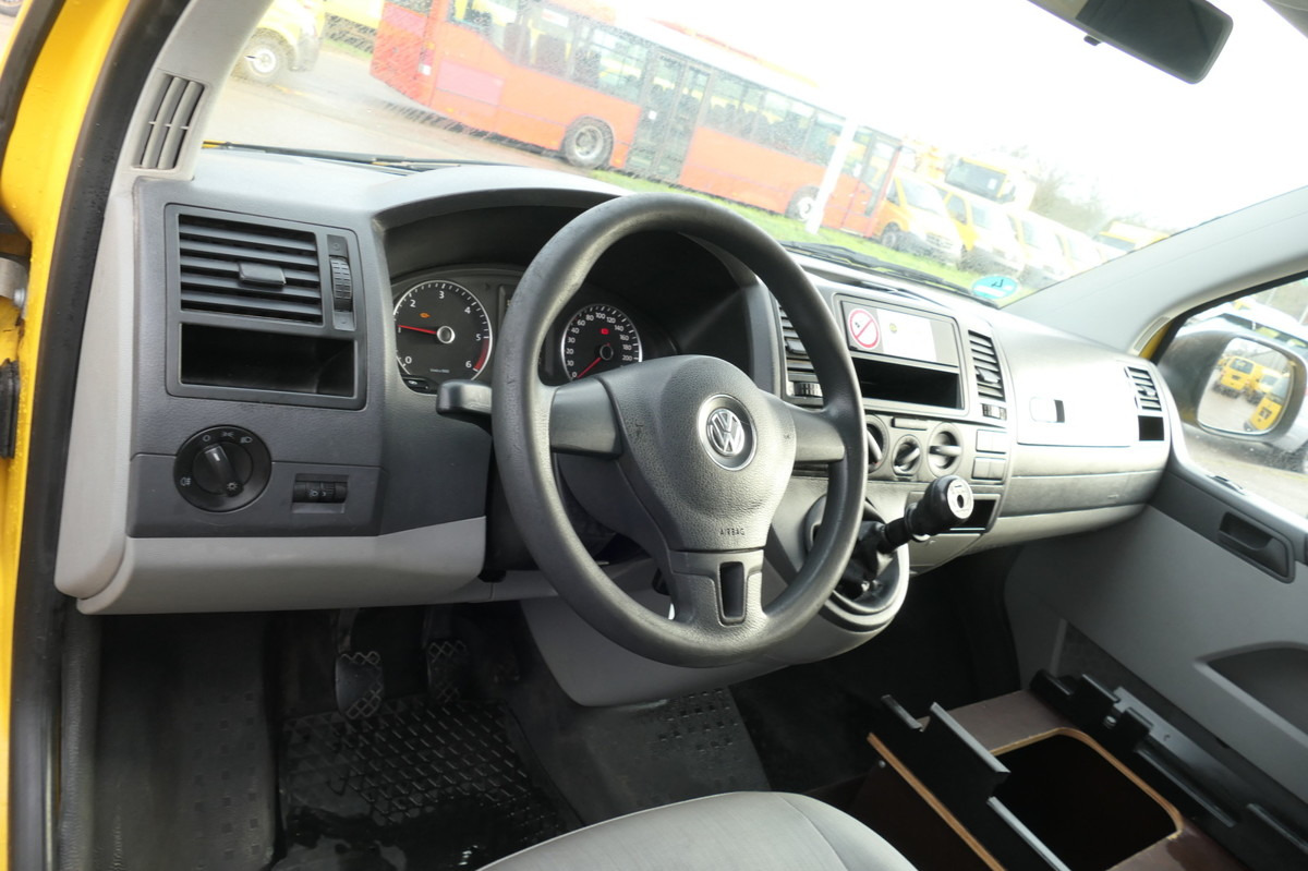 Interior photo 1: Легковий фургон VW T5 Transporter 2.0 TDI PARKTRONIK EURO-5 2xSCHIE