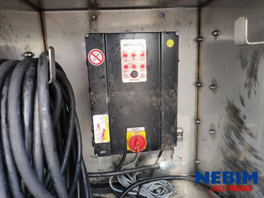 Burg BPO 12-27 Z - 26.165L - Inox Pump - Напівпричіп цистерна: фото 5 Burg BPO 12-27 Z - 26.165L - Inox Pump - Напівпричіп цистерна: фото 5