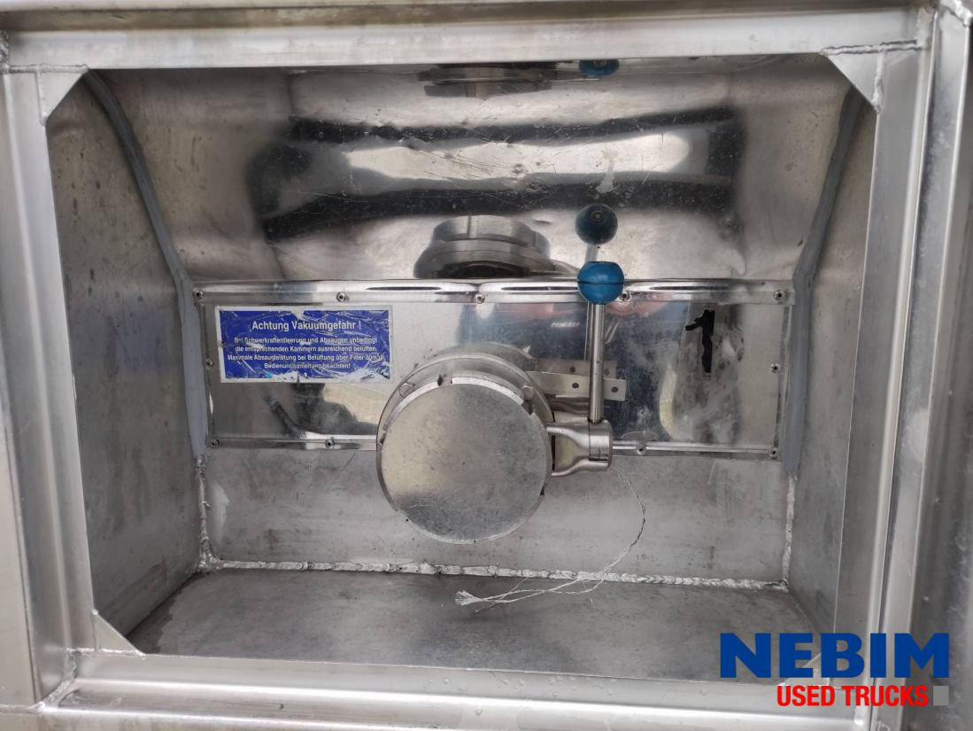 Feldbinder TSA 33.3-3 Unibloc pump electr - 3 comp. 8.000 / 2 2.500 / 3.000 Ltr. - Напівпричіп цистерна: фото 5 Feldbinder TSA 33.3-3 Unibloc pump electr - 3 comp. 8.000 / 2 2.500 / 3.000 Ltr. - Напівпричіп цистерна: фото 5