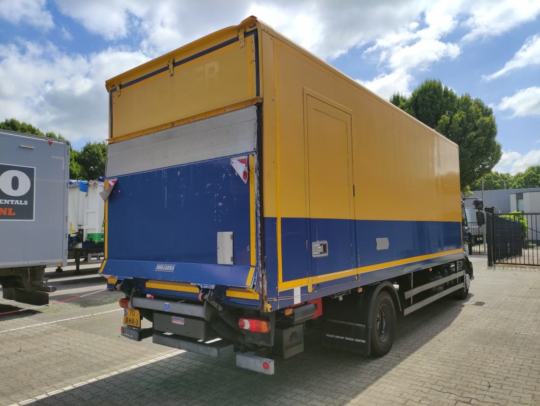 Renault D 14 240 4X2 - 319.854Km - Вантажівка з закритим кузовом: фото 2 Renault D 14 240 4X2 - 319.854Km - Вантажівка з закритим кузовом: фото 2