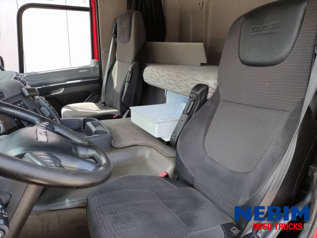 DAF CF 440 4x2 - Space cab - Тягач: фото 3 DAF CF 440 4x2 - Space cab - Тягач: фото 3