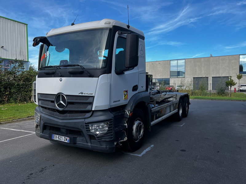 Mercedes-Benz Actros 2543 - Гаковий мультиліфт вантажівка: фото 2 Mercedes-Benz Actros 2543 - Гаковий мультиліфт вантажівка: фото 2
