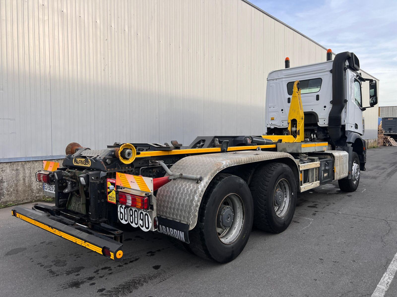 Mercedes-Benz Arocs 2645 - Гаковий мультиліфт вантажівка: фото 5 Mercedes-Benz Arocs 2645 - Гаковий мультиліфт вантажівка: фото 5