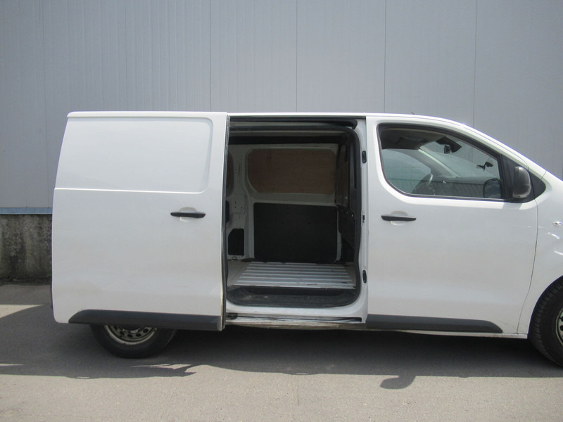 Opel Vivaro - Суцільнометалевий фургон: фото 3 Opel Vivaro - Суцільнометалевий фургон: фото 3