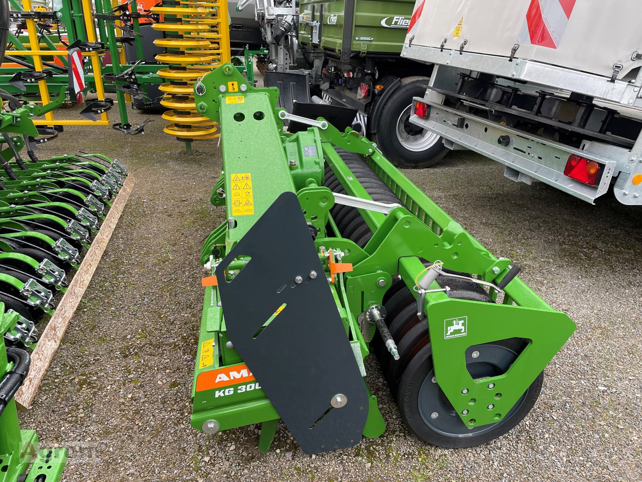 Amazone KG 3001 Spezial Cultimix - Активна борона: фото 3 Amazone KG 3001 Spezial Cultimix - Активна борона: фото 3