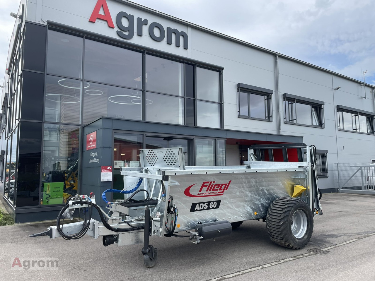 Fliegl ADS 60 - Гноєрозкидач: фото 1 Fliegl ADS 60 - Гноєрозкидач: фото 1