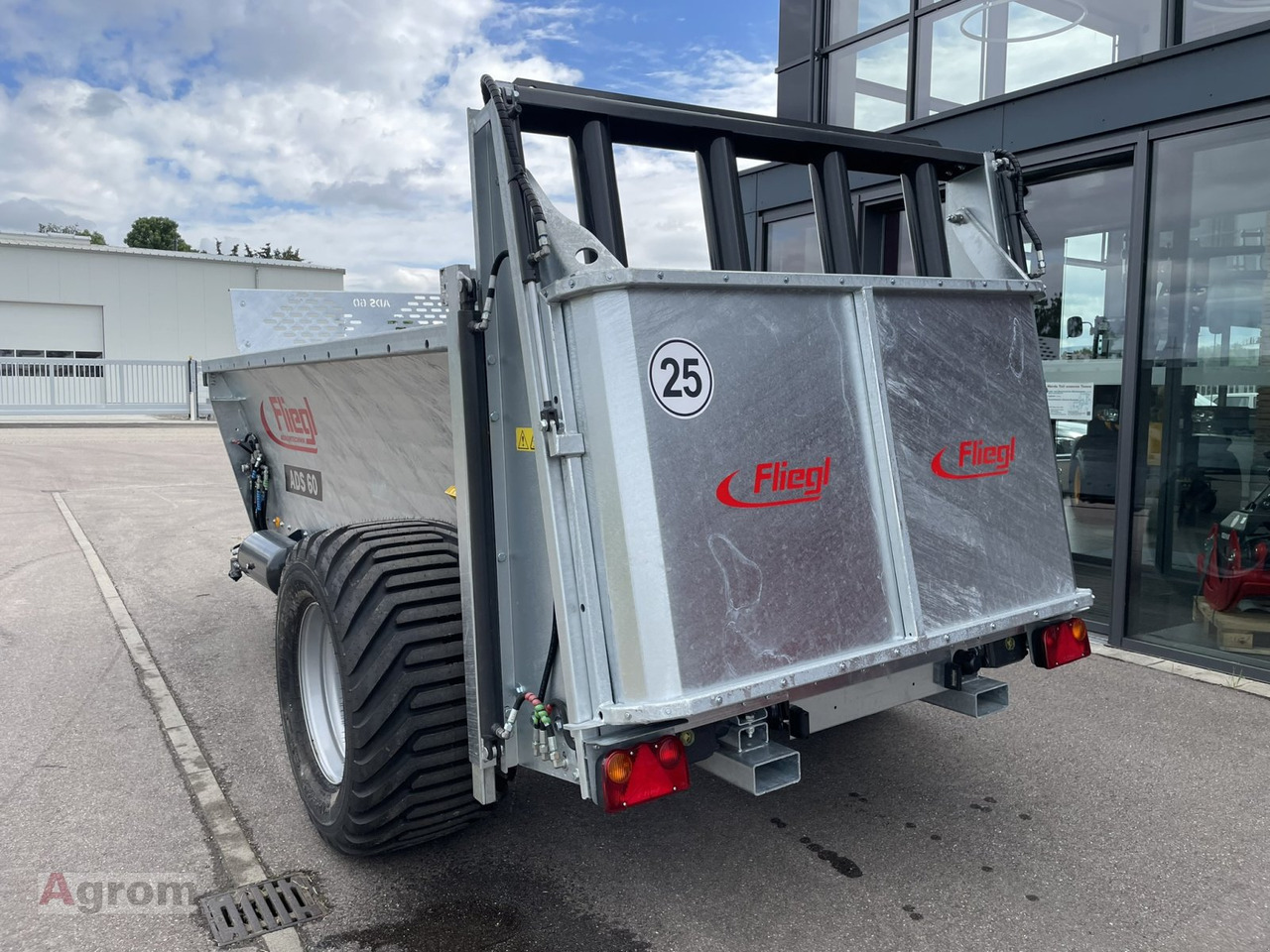 Fliegl ADS 60 - Гноєрозкидач: фото 4 Fliegl ADS 60 - Гноєрозкидач: фото 4