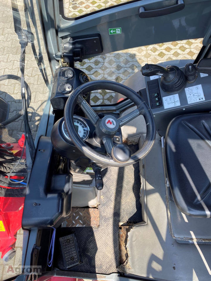 Weidemann 3070 CX60 LP T - Компактний фронтальний навантажувач: фото 5 Weidemann 3070 CX60 LP T - Компактний фронтальний навантажувач: фото 5