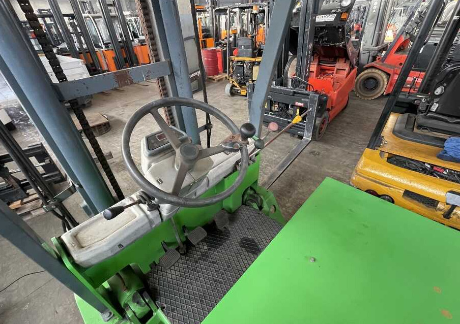 Cesab ECO M400 (NO BATTERIA) - Електронавантажувач: фото 3 Cesab ECO M400 (NO BATTERIA) - Електронавантажувач: фото 3