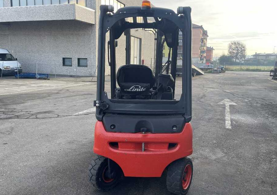 Linde E 16 P-02/386 - Електронавантажувач: фото 4 Linde E 16 P-02/386 - Електронавантажувач: фото 4