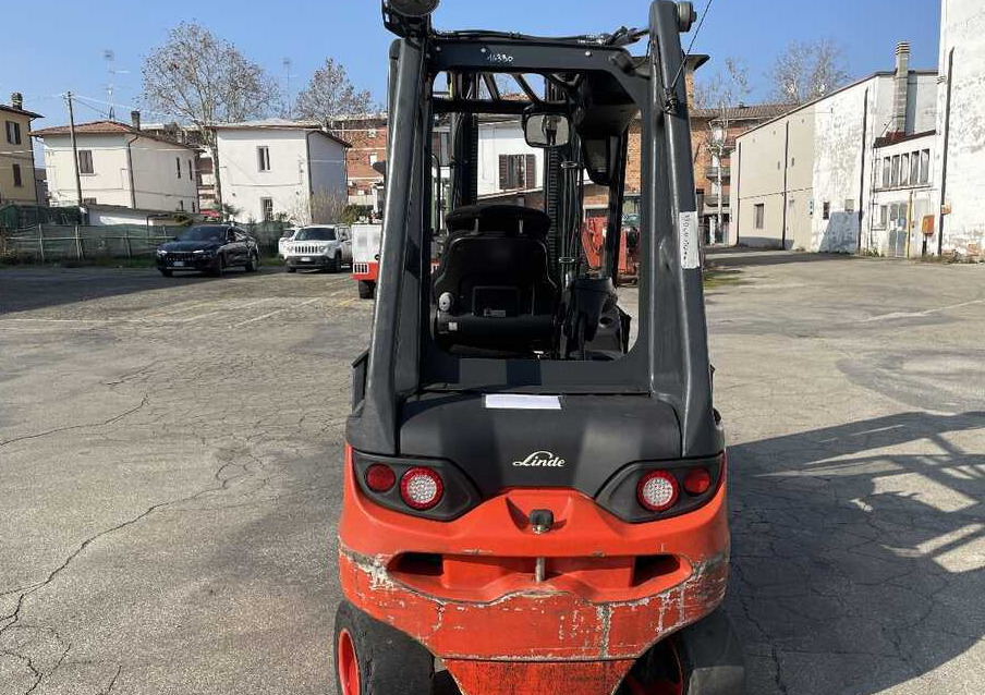 Linde E 30 L (batt. 2020) - Електронавантажувач: фото 4 Linde E 30 L (batt. 2020) - Електронавантажувач: фото 4