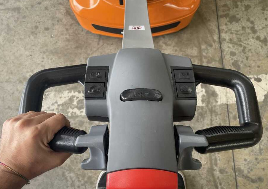 Still ECH 15 (30 Ah) PUx1 - Візок: фото 4 Still ECH 15 (30 Ah) PUx1 - Візок: фото 4