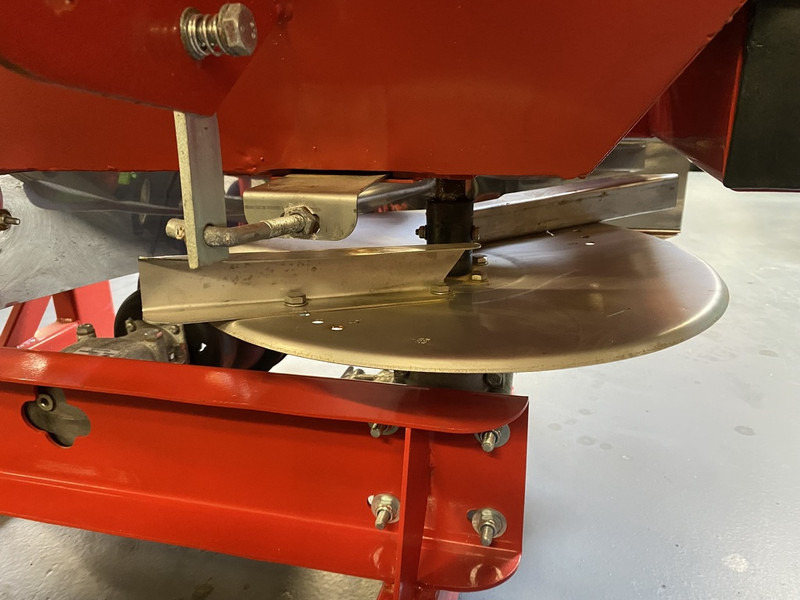 Fagros - Розкидач добрив: фото 2 Fagros - Розкидач добрив: фото 2