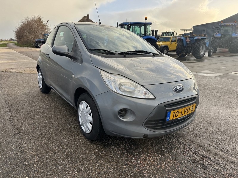Ford Ka - Легковий автомобіль: фото 3 Ford Ka - Легковий автомобіль: фото 3