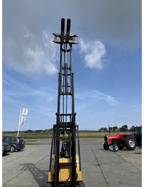 Електронавантажувач Hyster E2.50XL: фото 9