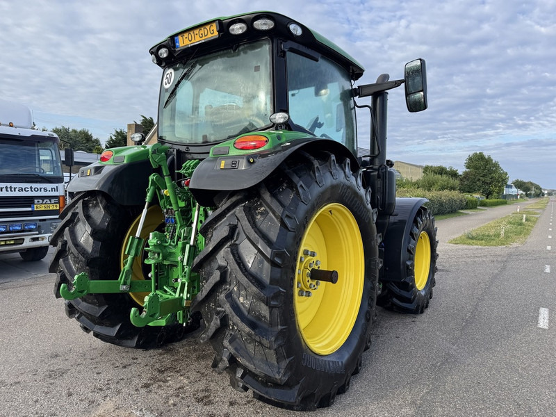 John Deere 6R150 - Трактор: фото 4 John Deere 6R150 - Трактор: фото 4