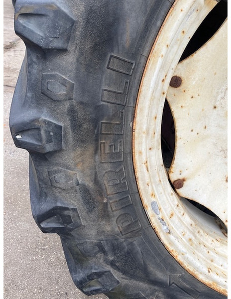 Pirelli 480\70 R38 TM 700 - Шина: фото 3 Pirelli 480\70 R38 TM 700 - Шина: фото 3